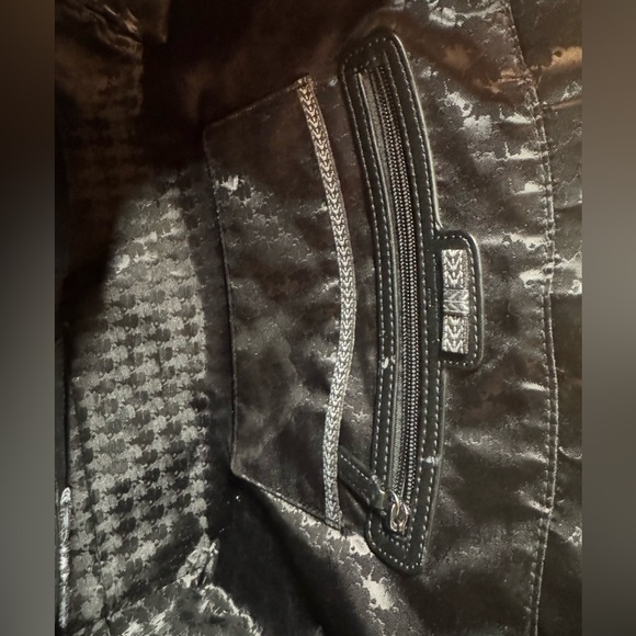 Karl Lagerfeld Black and White Signature Tote - Picture 3 of 8